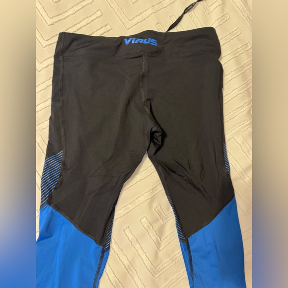 Virus Leggings | Size Large | Black Cobalt Blue - Picture 3 of 5